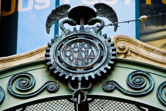 Unusual and Secret Barcelona Route - Unconventional Tourist Spots