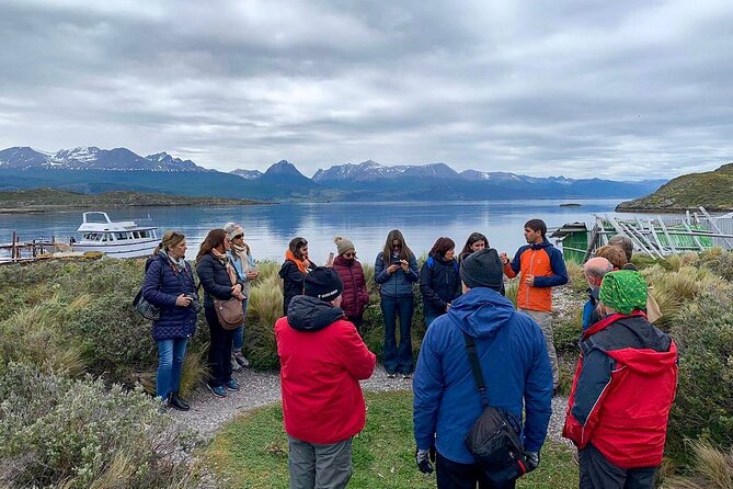 Ushuaia Sailing on a Yacht Through the Beagle Channel and Visit the Lighthouse - Booking Information