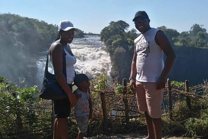 Victoria Falls Guided Tour With Pickup - Additional Details