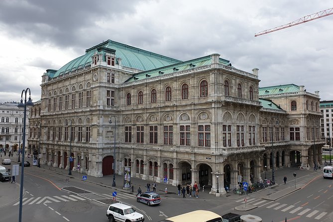 Vienna Is for Biking - Private Bike Tour in English,Italian,German - Directions and How to Get There