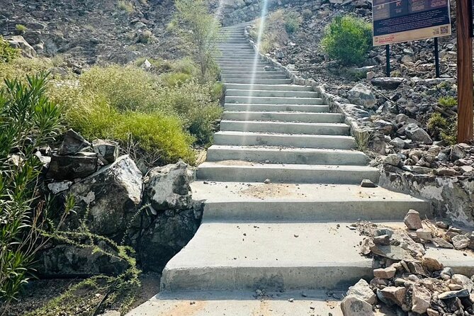 Wadi Al Rabka Dam Tour With Private Transportation - Additional Details