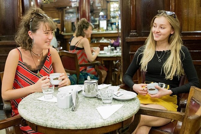 Walking Tour of Notable Bars in Buenos Aires - Bar Notable 4: Bar El Británico
