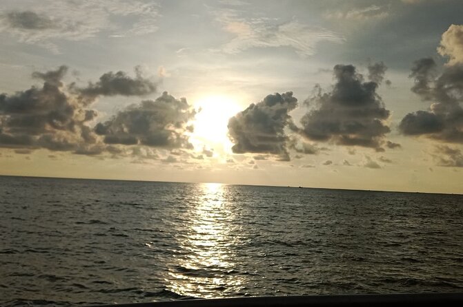 Watching Best Sunset View &Having Seafood BBQ Lunch on the Cruise - Directions Overview
