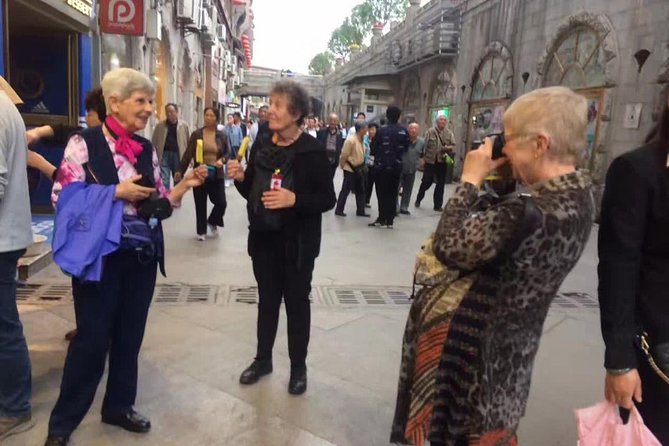 Xian Hidden Delicious Food Night Tour With English Speaking Guide 3hours - Flexible Payment Options