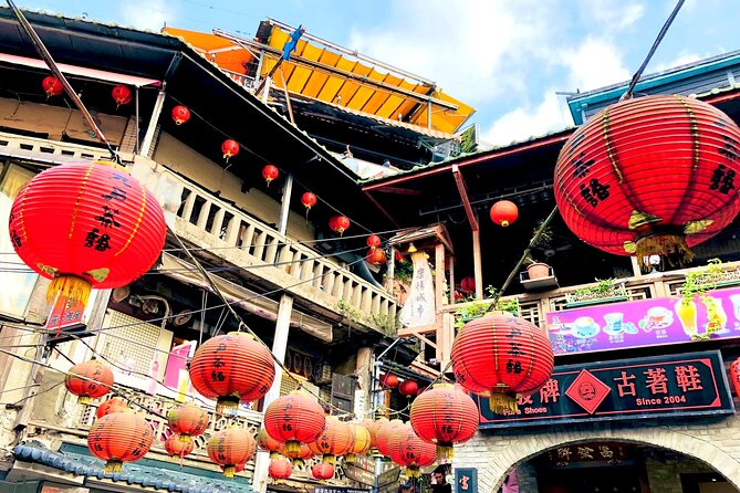 Yehliu & Jiufen & Shifen Day Tour (Departure From Ximending) - Lowest Price Guarantee