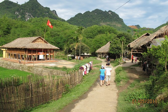 1-Day Mai Chau Hill Tribe Tour From Hanoi - Meeting and Pickup