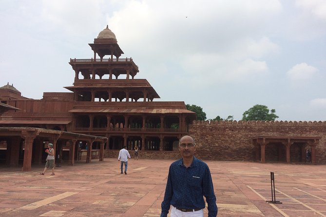 2 Days Agra Taj Mahal Tour by Gatimaan Express Train - Booking Information