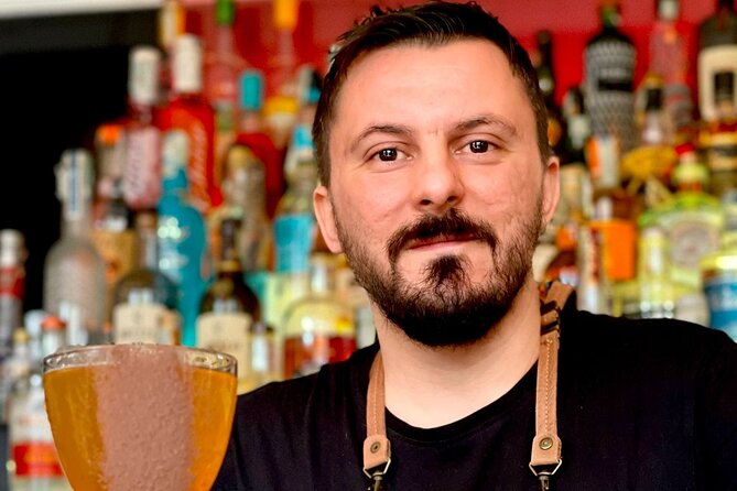 2-Hour Mixology Lesson With Professional Bartender in Milan - The Sum Up
