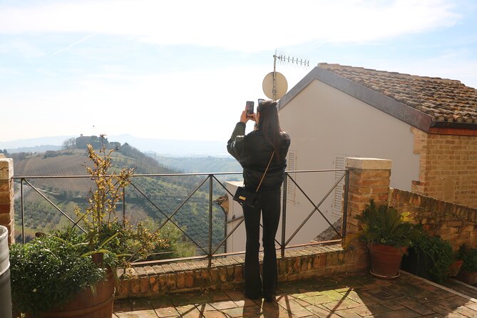2 Hours Private Guided Walking Tour in Acquaviva Picena Marche - Cancellation Policy