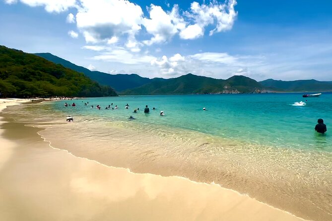 4 Days Adventure Tour Medellin to Santa Marta Beach of the Dead - Tips for an Enjoyable Experience