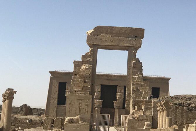 4 Days Private Tour From Abydos to Abu Simbel - Accessibility Features