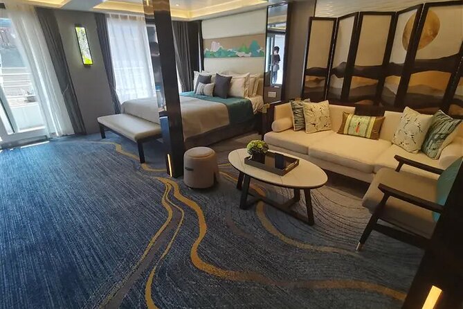 5D4N Yangtze River Tour: Yichang to Chongqing by Victoria Sabrina - Pricing and Booking Information