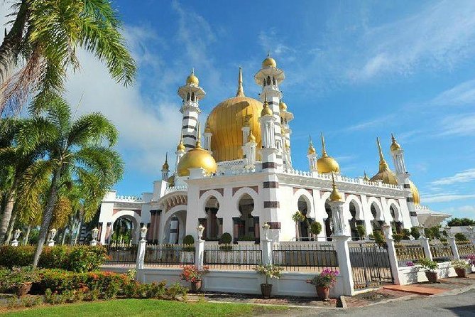 7-Day Malaysia Overland Tour - Pricing and Guarantee