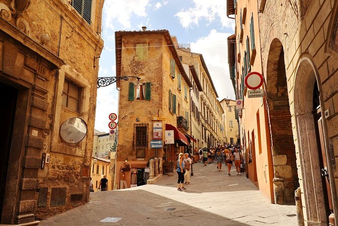 8 Hour Private Tour From Florence: Montepulciano and Pienza - Inclusions and Pickup Information