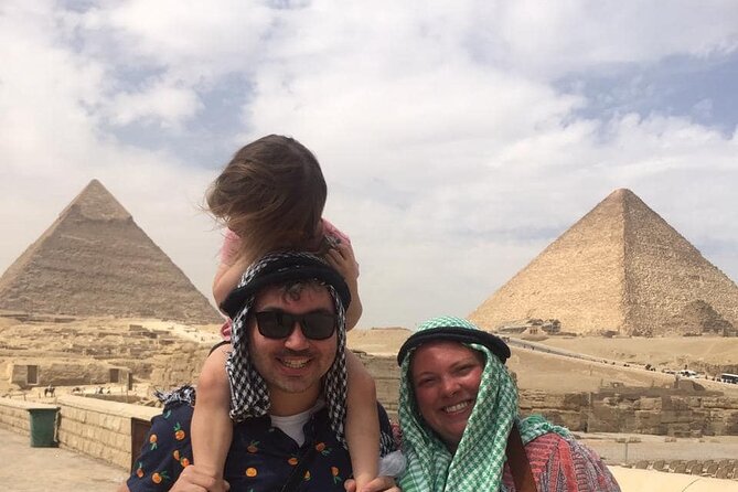 8 Hours Private Trip Giza Pyramids ,Cairo Museum and Local Bazaars - Important Details