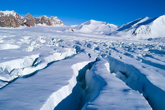 9 Days Congo Rwenzori Mountain Hiking – Reaching Peak Margherita (5109 M of Alt) - Photography and Souvenir Options