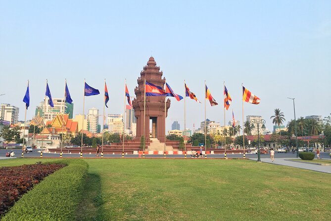 A Day Trip Sightseeing of Phnom Penh With Private Tour Guide - Cancellation and Refund Policy