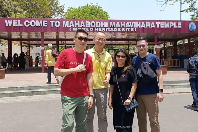 Across the Heart of India: Ayodhya, Varanasi, and Bodh Gaya - Meeting and Pickup Information