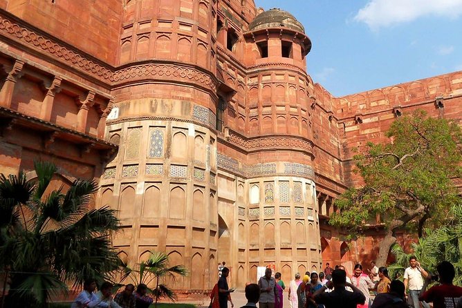 All Inclusive-Private Taj Mahal And Agra Day Tour From Delhi - Confirmation and Accessibility