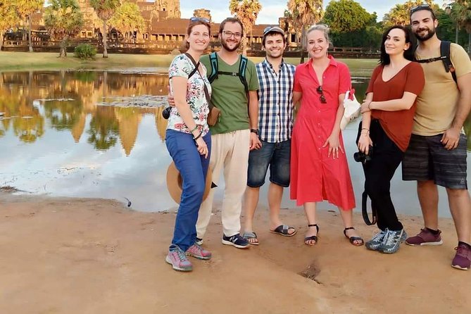 Angkor Wat Jeep Tour and Professional English Speaking Guide - Pricing Structure