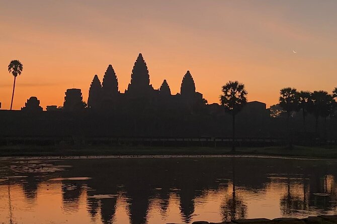 Angkor Wat Sunrise Private Tuk Tuk With English Driver - Cancellation Policy