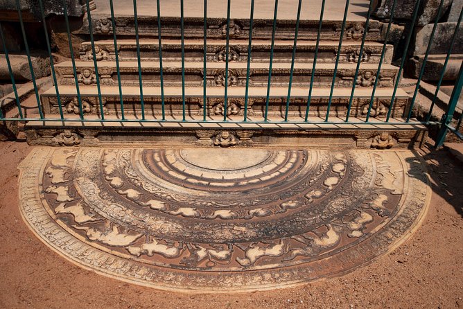 Anuradhapura Ancient City Day Tour From Kandy - Frequently Asked Questions