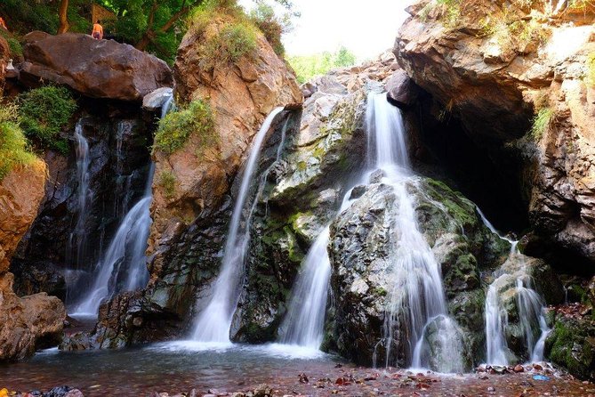 Atlas Mountains Horseback Ride & 3 Valleys Tour Day Trip From Marrakech - Lunch in Scenic Setting