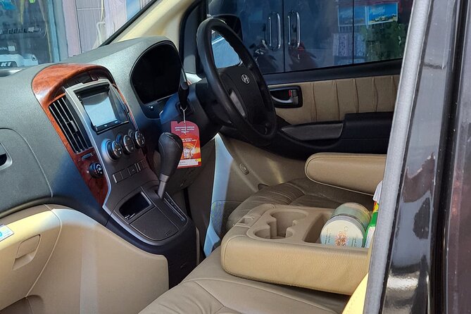 Bali Airport Transfer Check in or Check Out Seminyak Luxury Car - Drop Off to Airport