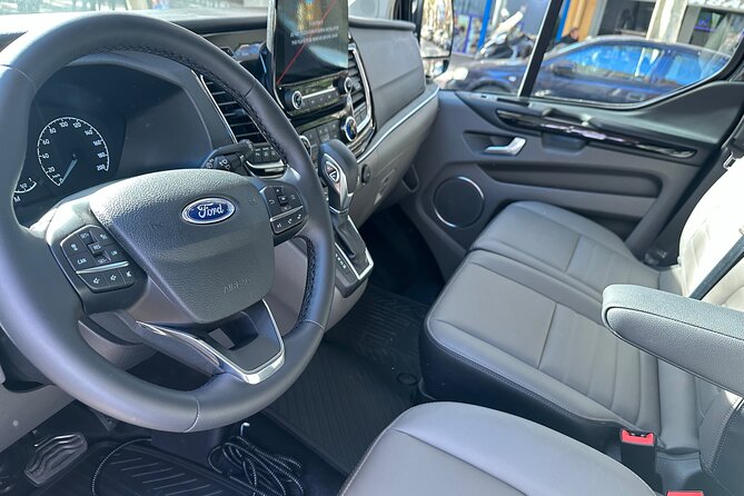 Barcelona Airport Private Arrival Transfer - Pickup Procedure