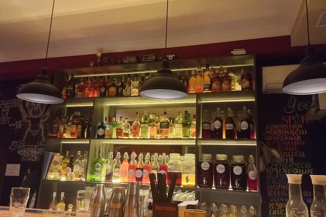 Bishkek Nightlife : How Metropolis Lives & Crafted Drinks in Bars - Unforgettable Bar-Hopping Experience