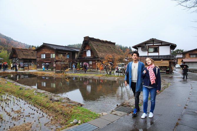 Bus From Takayama to Osaka With Stops in Kanazawa & Shirakawago - Gassho Style Houses Visit