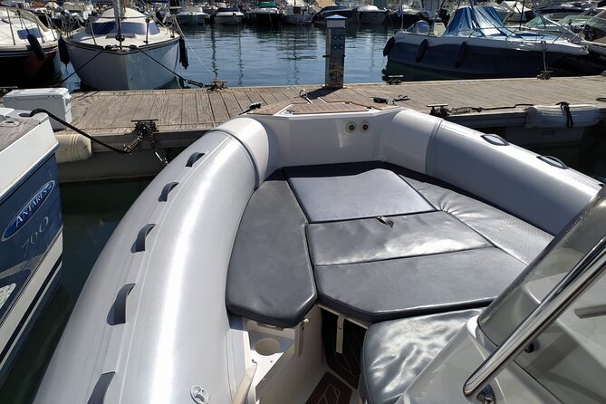 Capelli Tempest 800 Boat Rental (2024) in Ibiza - Deposit and Operator