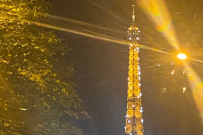 Champagne Foie Gras & Eiffel Tour - Accessibility and Accommodations