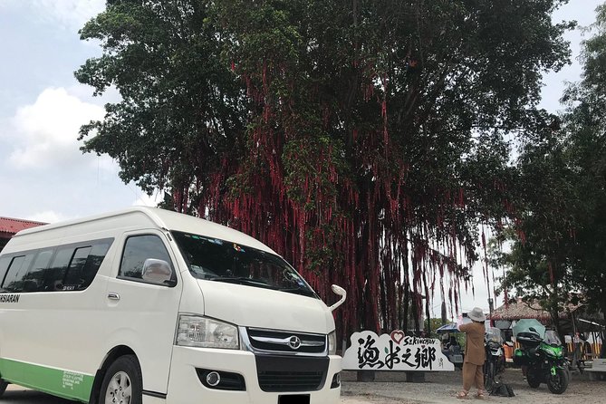 Chauffeur: Malacca to Penang Island Transfer [Van] - Tour Options and City Tours