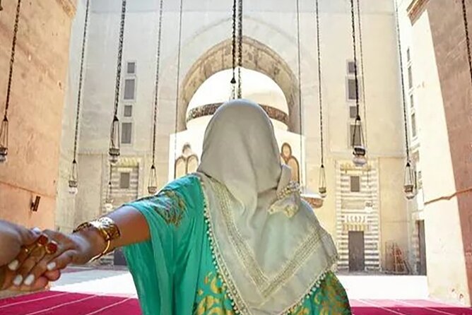 Citadel, Bazaar and Cairo Mosques Tour - Pickup Information
