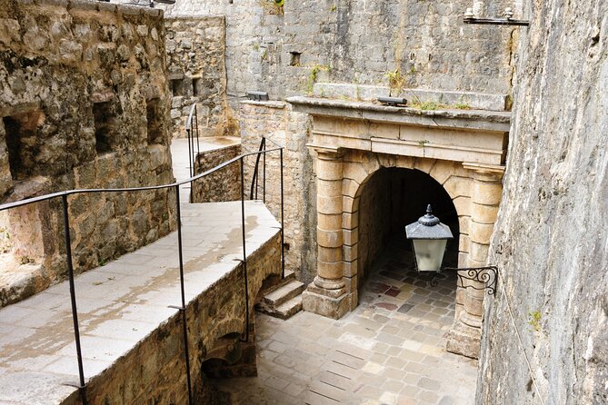 City Kickstart Private Tour in Kotor - Withlocals Tour Overview