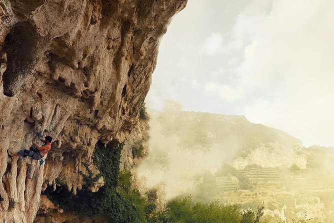 Climbing on the Path of the Gods - Price and Cancellation Policy