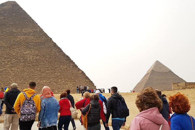 Combo Deal Best Cairo Day Tour & Nile Dinner Cruise - Dining Experience on the Tour