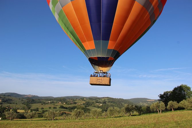 Day Trip: Hot Air Balloon Ride With Breakfast + Assisi And Spello With Lunch - Accessibility: Not Wheelchair Accessible
