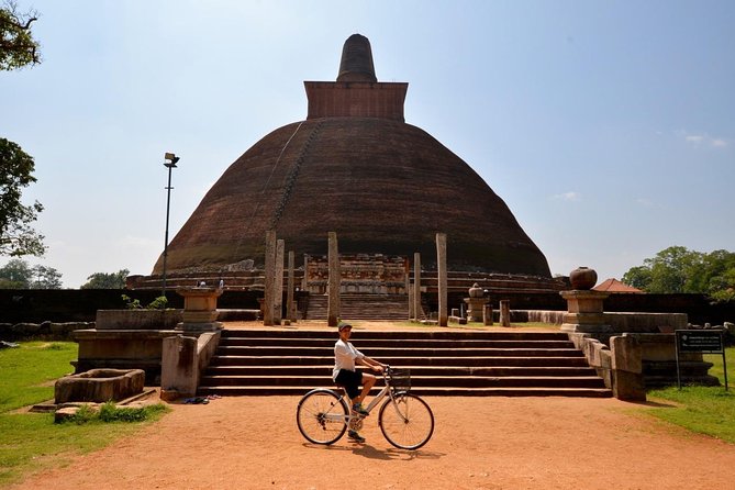 Day Trip To Anuradhapura Kingdom and Wilpattu Safari From Colombo - Anuradhapura Kingdom Highlights