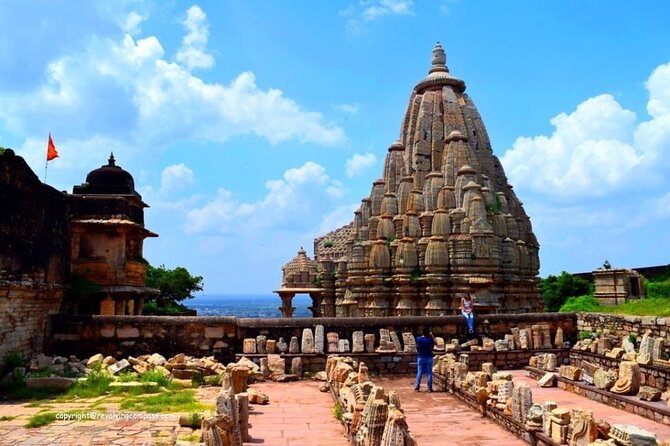 Day Trip to Chittorgarh Fort From Udaipur With Drop At Jaipur Including Lunch - Monument Entry Fee