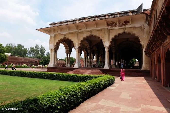 Day Trip to Taj Mahal and Agra From Bangalore With Both Side Commercial Flight - Pricing and Booking