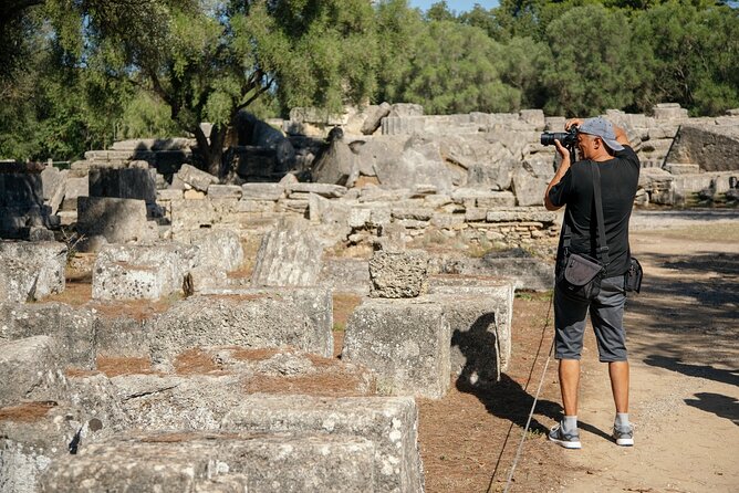 Delhi's Historical Saga: A Walk Through Time - Admire Hauz-i-Shamsi