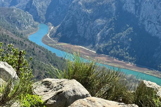 Dioklecian Palace - Trogir - Cetina - Omiš Authentic Lunch - Booking Options and Selection Process