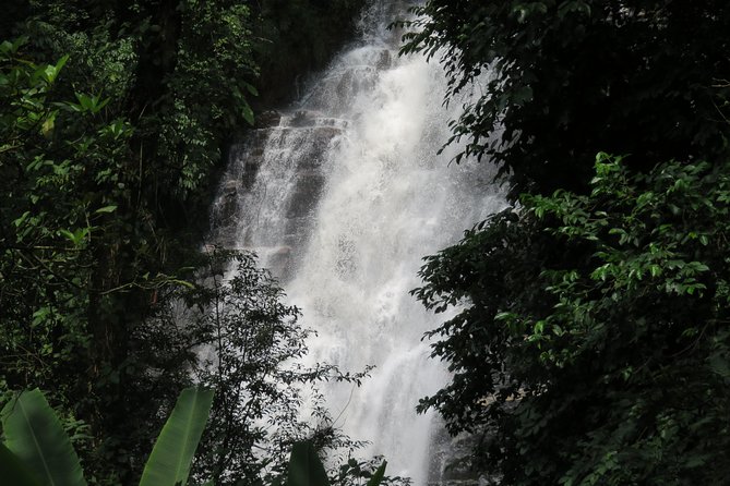 Discover Burundi in 6 Days - Accommodation and Dining Options
