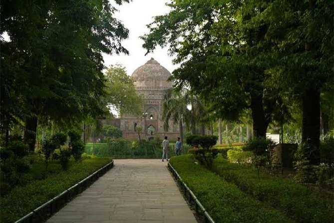 Discover Delhi: Your Ultimate Guide to Iconic Sights - Frequently Asked Questions