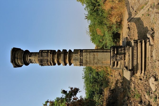 Discover the Life, Culture and History of Villagers - Art and Handicrafts in Villages