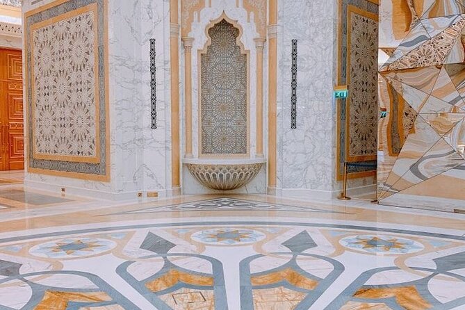 Dubai to Abu Dhabi Grand Mosque and Qasr Al Watan Palace - Price