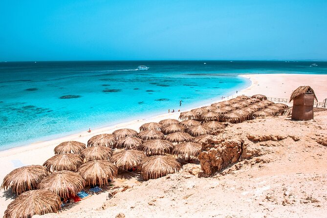 Eden Island Full Day 8 Hours Boat Trip From Hurghada - Dining Options
