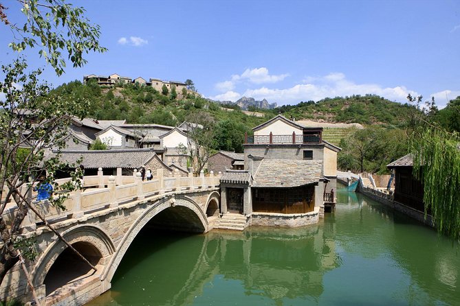 English Speaking Driver Service to Gubei Water Town and Simatai Great Wall - Cancellation Policy